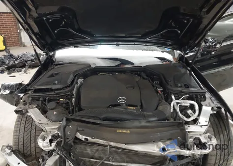 2020 Mercedes-Benz E 350 from USA, damaged, VIN WDDZF8DB0LA703988